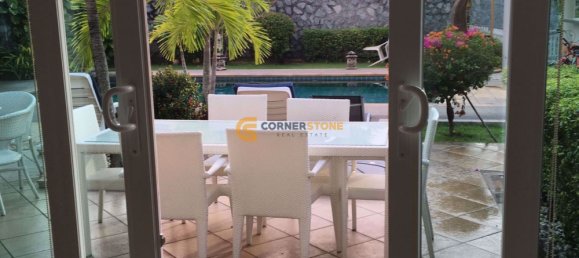 3 bedrooms Cafe / restaurant in Chonburi, Thailand No. 1893 5