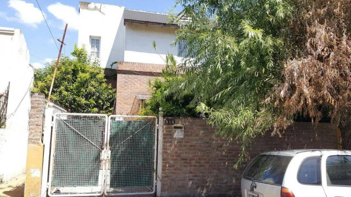 3 غرف نوم منزل في Quilmes, Argentina رقم 64183