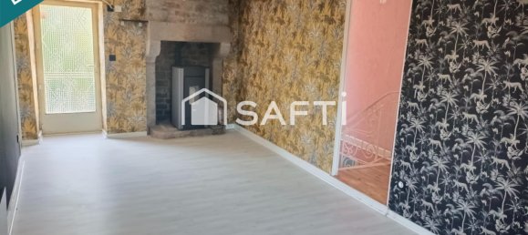 2 bedrooms House in Calvados, France No. 326589 5