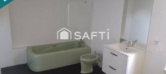 2 bedrooms House in Calvados, France No. 326589 8