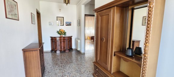 7 غرف نوم منزل في Mirano, Italy رقم 319253 10