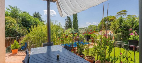 3 bedrooms House in Rubi, Spain No. 184114 2