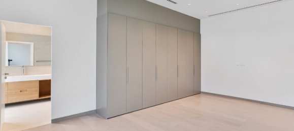 Villa T4 em Dubai, UAE N.º 38087 9