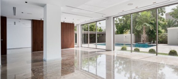 Villa T4 em Dubai, UAE N.º 38087 3