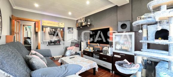 Apartamento de 3 dormitorios en Barcelona, Spain No. 149693 2