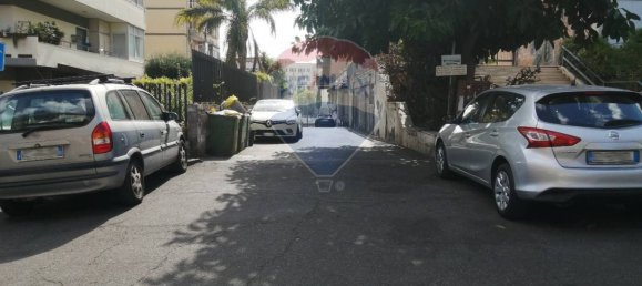 30m² Garage in Catania, Italy No. 259368 2