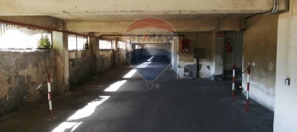 30m² Garage in Catania, Italy No. 259368 3