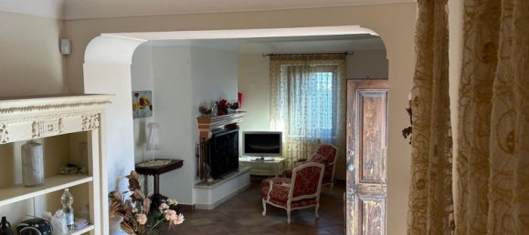 10 غرف نوم فيلا في Roccamonfina, Italy رقم 314044 15