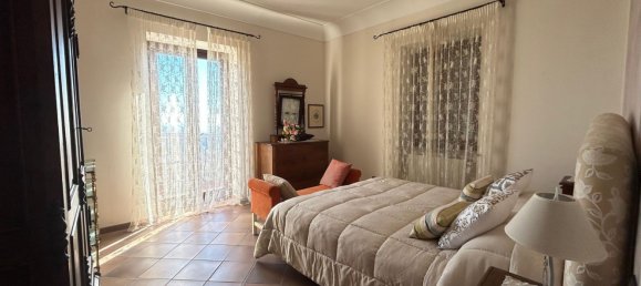 10 غرف نوم فيلا في Roccamonfina, Italy رقم 314044 32