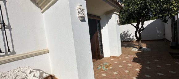 5 bedrooms Villa in Marbella, Spain No. 50768 45