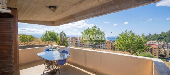 3 bedrooms Apartment in Messina, Italy No. 286569 13