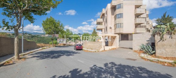 3 bedrooms Apartment in Messina, Italy No. 286569 6