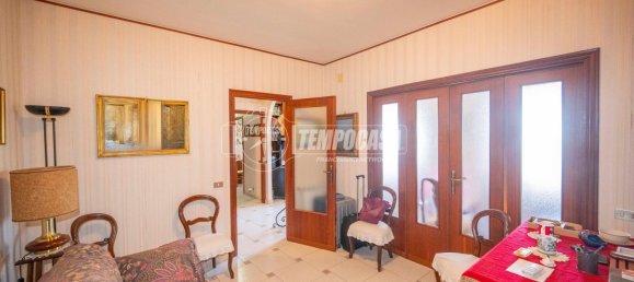 3 bedrooms Apartment in Messina, Italy No. 286569 8