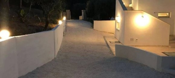 5 bedrooms Villa in Ostuni, Italy No. 348115 5