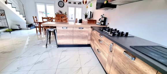 4 Schlafzimmer Haus in Piennes, France, Nr. 78979 16