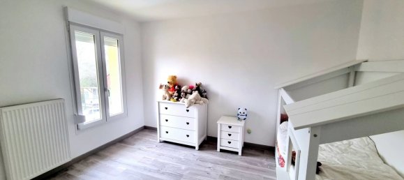 4 Schlafzimmer Haus in Piennes, France, Nr. 78979 9