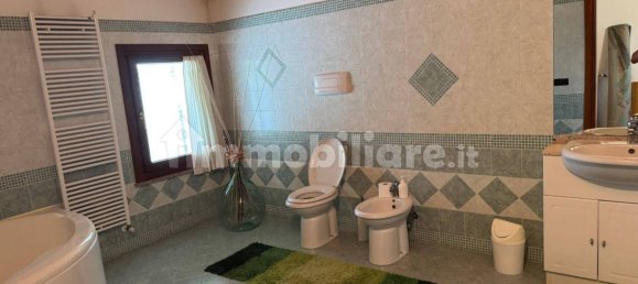 4 bedrooms House in Melara, Italy No. 351103 3