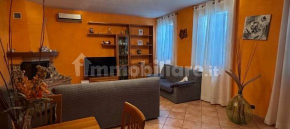 4 bedrooms House in Melara, Italy No. 351103 13