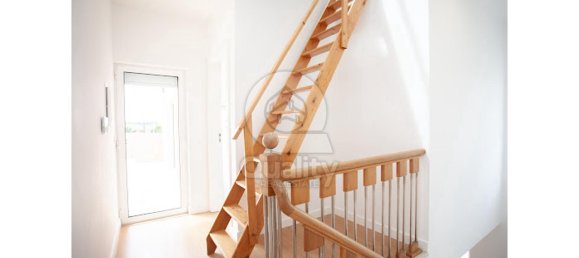 3 bedrooms House in Almada, Portugal No. 141912 9