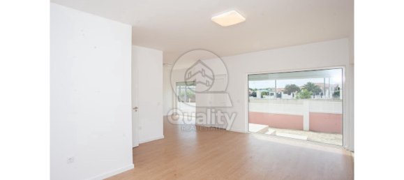 3 bedrooms House in Almada, Portugal No. 141912 21