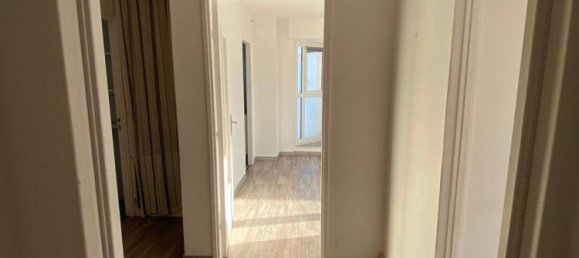 3 Schlafzimmer Wohnung in Evry, France, Nr. 334493 10