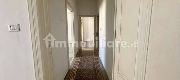 5 rooms Apartment in Salerno, Italy No. 342596 11