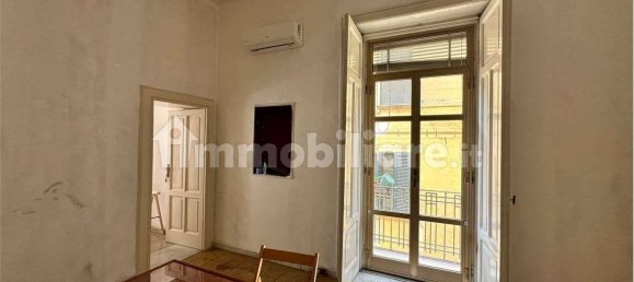 5 rooms Apartment in Salerno, Italy No. 342596 4