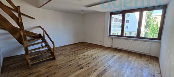 Duplex T2 em Steyr, Austria N.º 198953 5