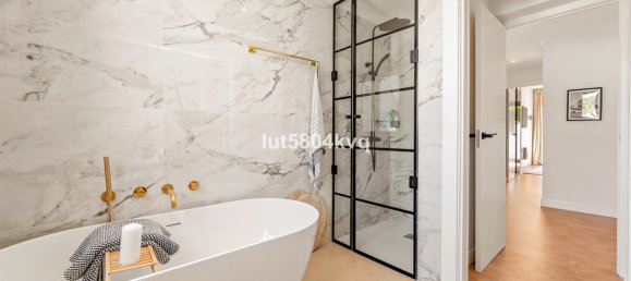 4 bedrooms Villa in Marbella, Spain No. 253061 17