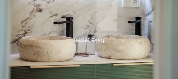 4 bedrooms Villa in Marbella, Spain No. 253061 32