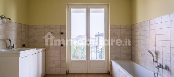 3 غرف نوم فيلا في Carmagnola, Italy رقم 334654 21