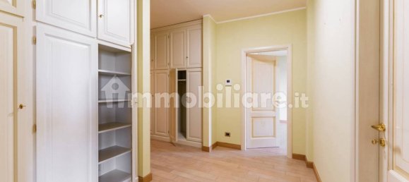 3 غرف نوم فيلا في Carmagnola, Italy رقم 334654 24