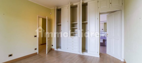 3 غرف نوم فيلا في Carmagnola, Italy رقم 334654 27