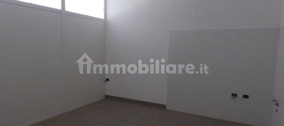 Lagerhaus in Mondolfo, Italy 4010m², Nr. 175301 14