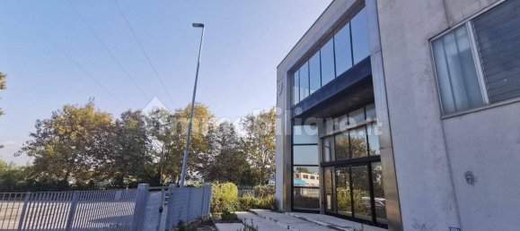 Lagerhaus in Mondolfo, Italy 4010m², Nr. 175301 5