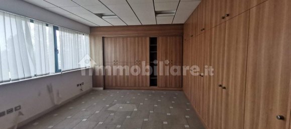Lagerhaus in Mondolfo, Italy 4010m², Nr. 175301 24