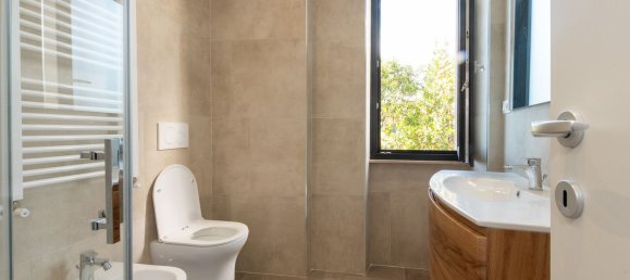 3 bedrooms Apartment in Rome, Italy No. 321574 13