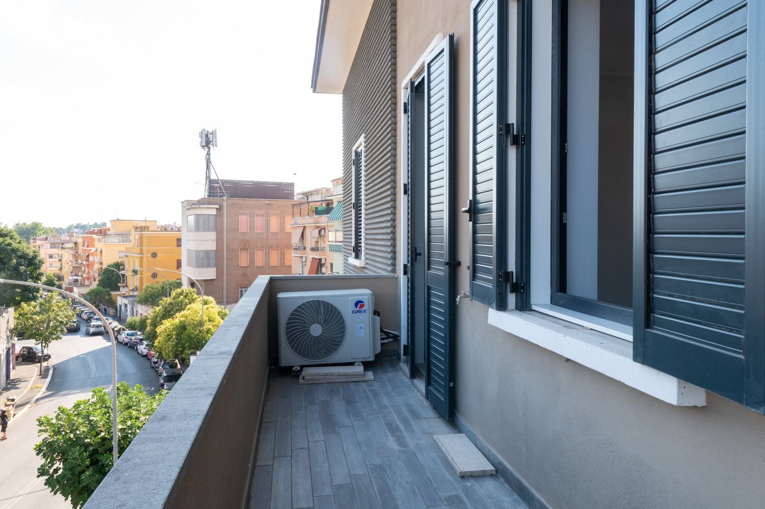 3 bedrooms Apartment in Rome, Italy No. 321574