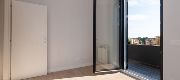 3 bedrooms Apartment in Rome, Italy No. 321574 17