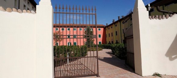 6 Schlafzimmer Villa in Bussolengo, Italy, Nr. 353148 37