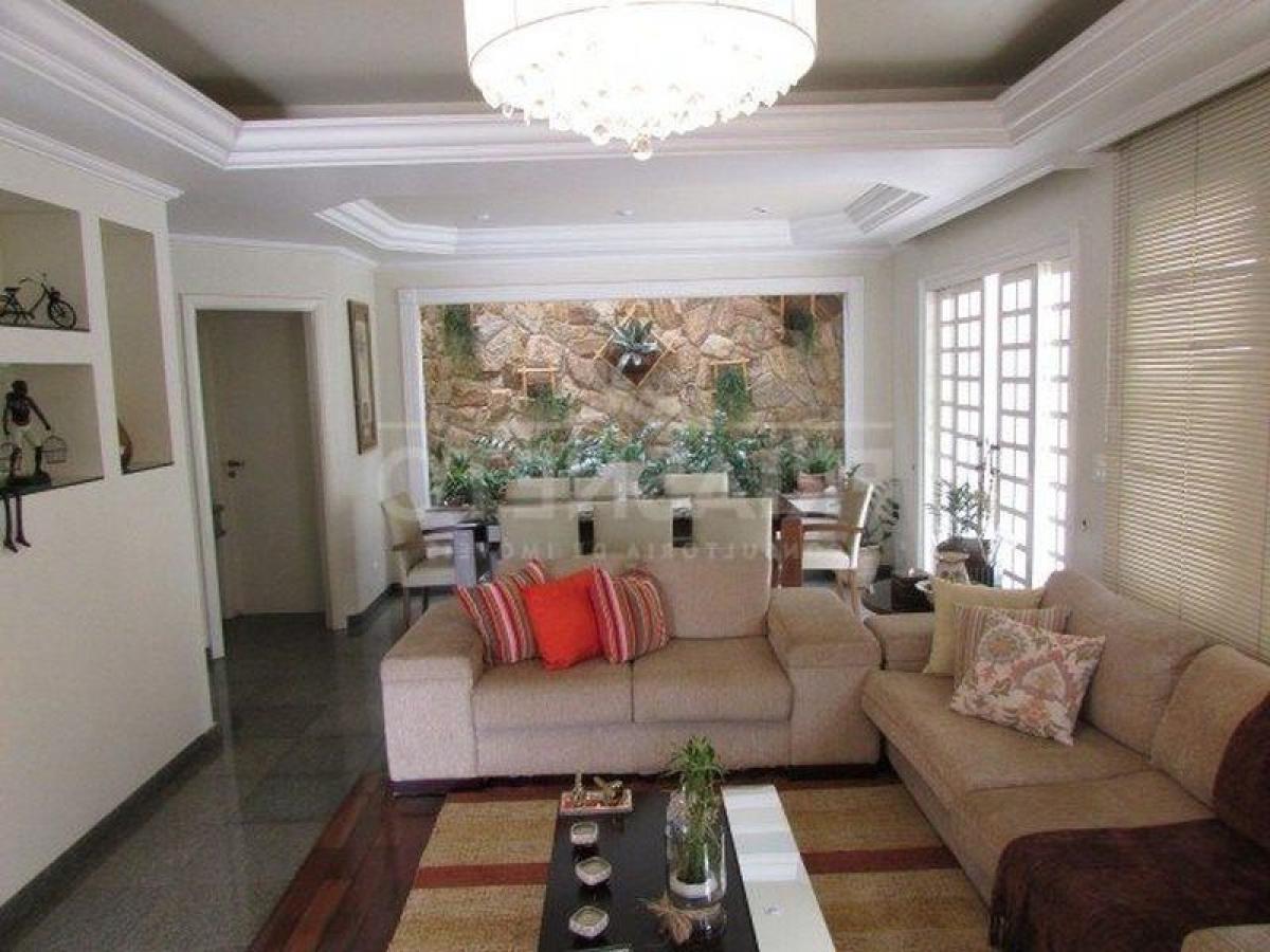 3 bedrooms House in Sao Paulo, Brazil No. 566127