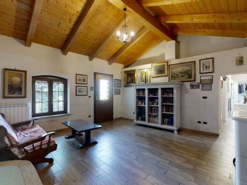 3 غرف نوم فيلا في Cavour, Italy رقم 183529