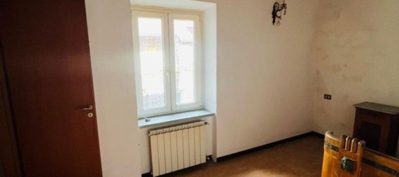 3غرفة منزل ذو طابقين في Villafranca in Lunigiana, Italy رقم 173772 8