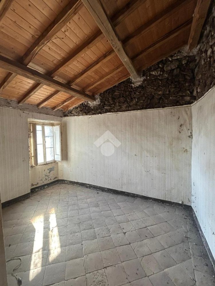 2 bedrooms Apartment in Olevano Romano, Italy No. 72510