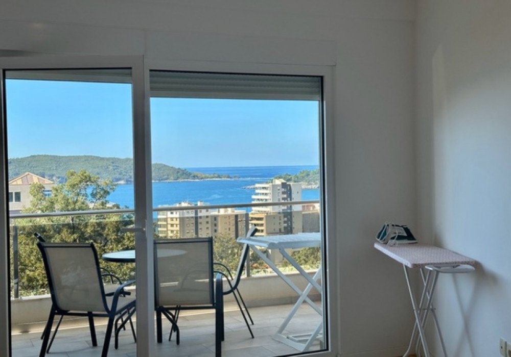 57m² Apartment in Budva, Montenegro No. 1698