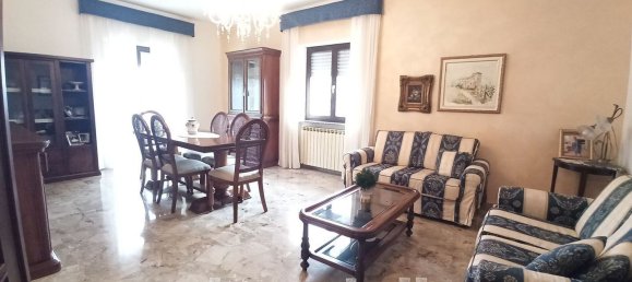6 rooms Apartment in Celleno, Italy No. 124467 2