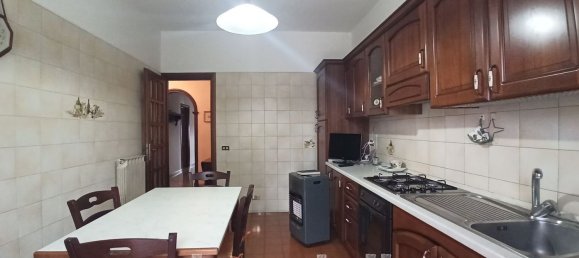 6 rooms Apartment in Celleno, Italy No. 124467 4