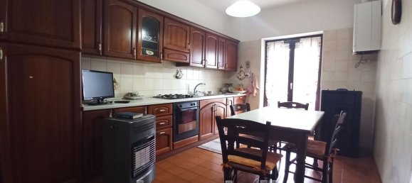 6 rooms Apartment in Celleno, Italy No. 124467 5