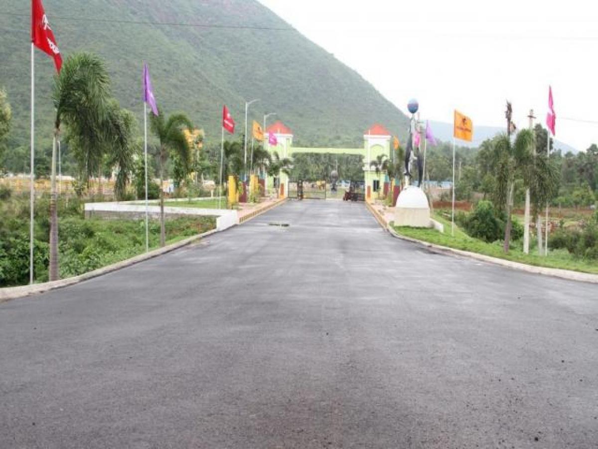 Casa de 3 dormitorios en Visakhapatnam, India No. 48755