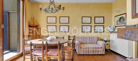 6 bedrooms Villa in Lesa, Italy No. 128414 5